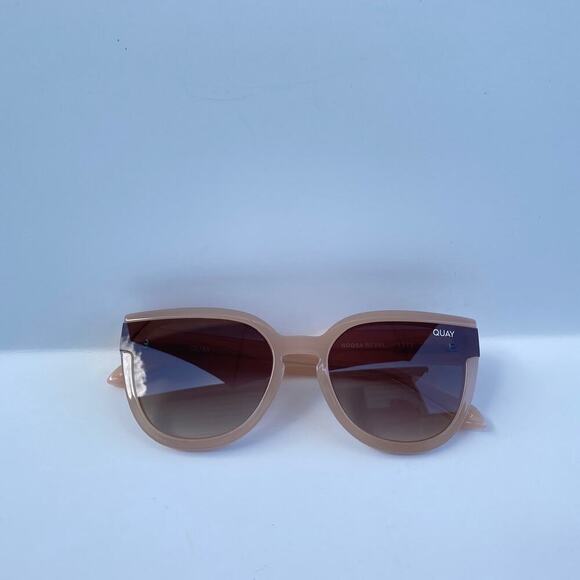 Quay Australia Noosa Bevel Milky Blush/Brown Cat Eye Sunglasses main image 5